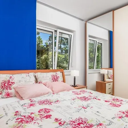 Rona Smokva 3 Apartment Opatija